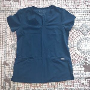 FIGS Casma Three-Pocket Scrub Top Dark Harbor WOM